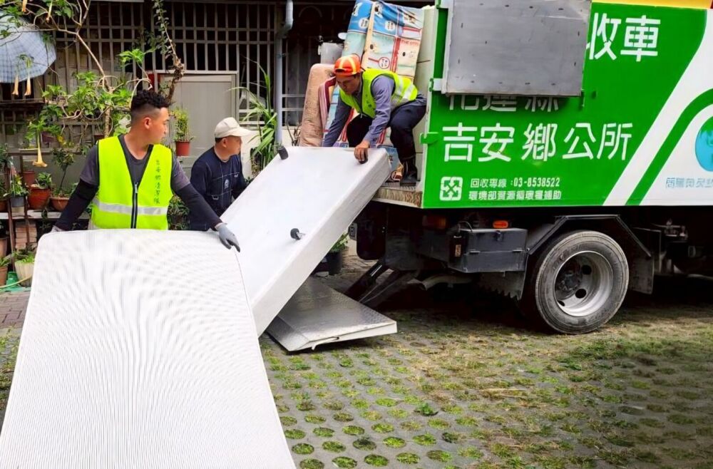 春節廢棄清運量爆萬件　游淑貞提配套籲民眾「自行載運」 3