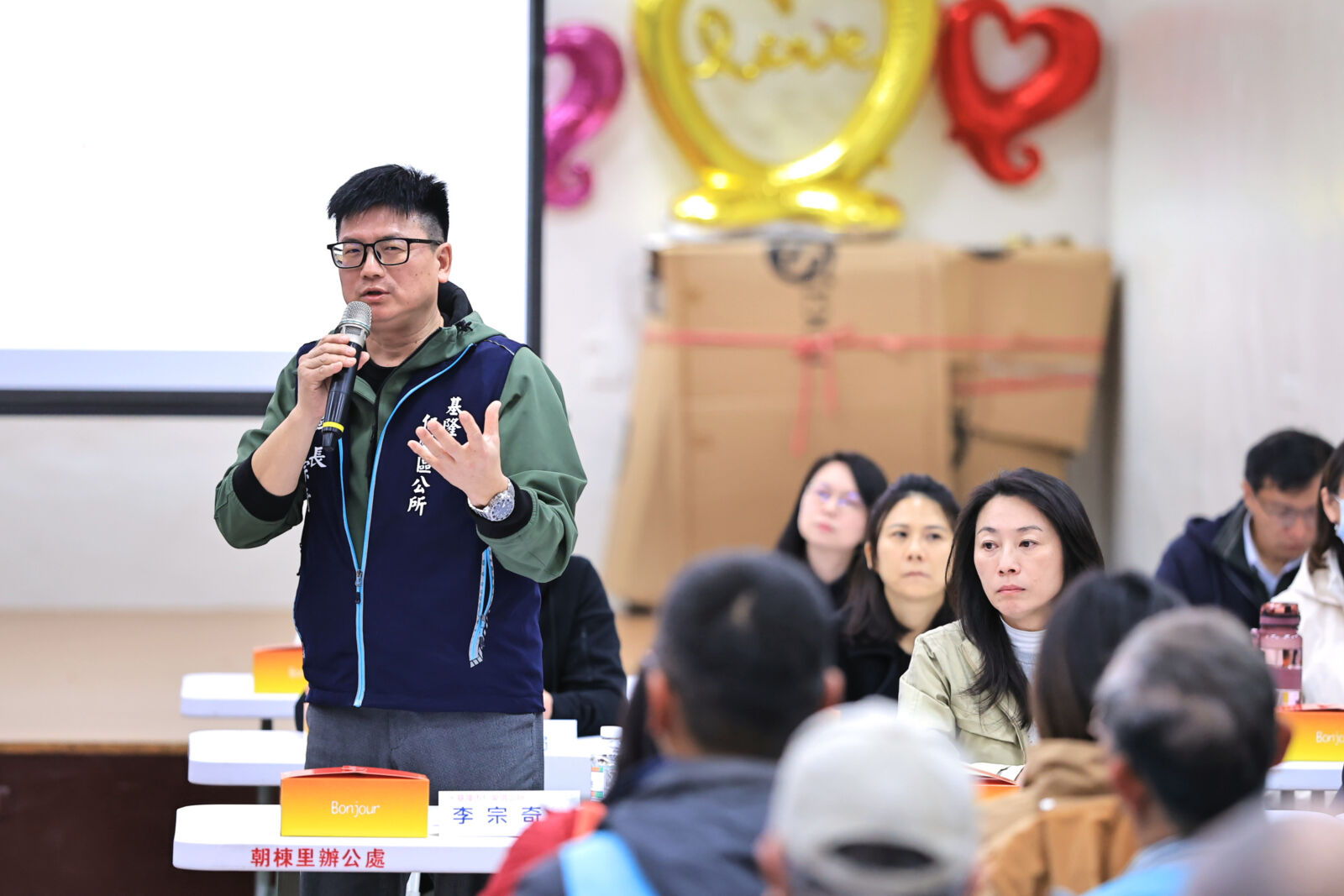 國有地髒亂照樣罰　謝國樑展現整頓市容決心「目標乾淨有感」 7