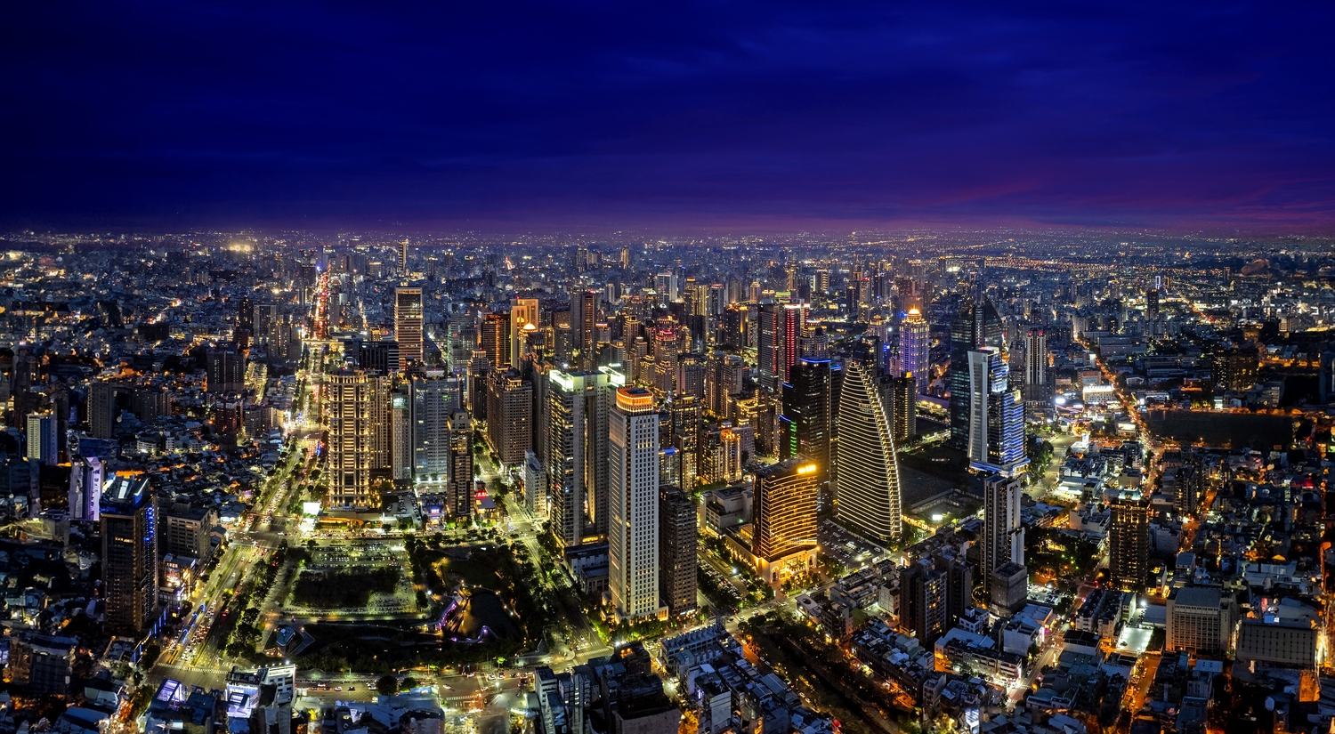 2026股房投資策略》不追股市價差　學金控財團收租當贏家 9