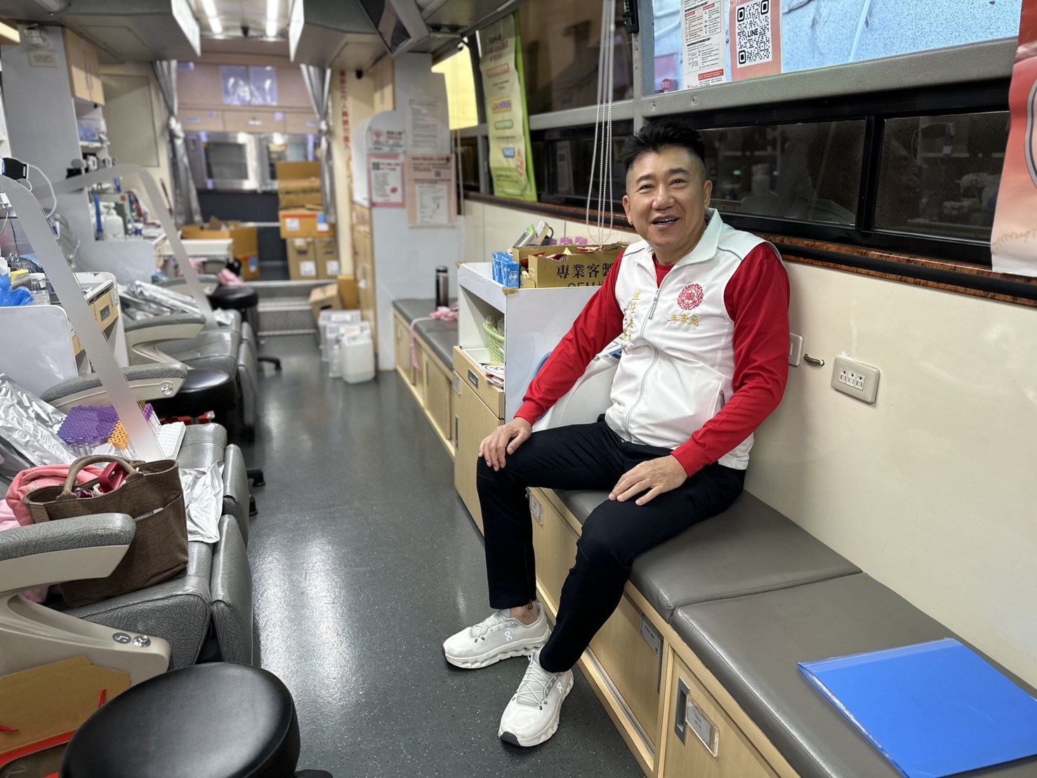 血庫拉警報 王明正攜手仁德五帝廟 發起寒冬送暖捐血公益行動 11