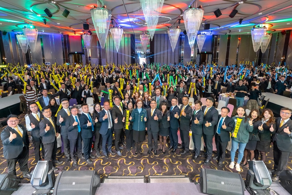 打造演唱會等級尾牙　永慶加盟四品牌台南區席開130桌、犒賞千人慶豐收