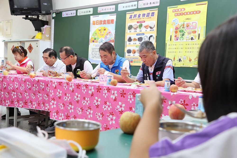 憂台美關稅協議衝擊農工、食安　鍾東錦籲中央勿讓地方政府獨收爛攤 13