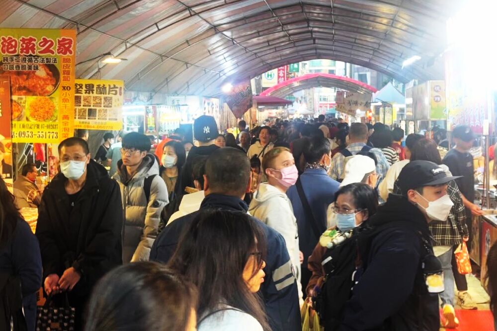 新竹新春市集逾50萬人次湧舊城　高虹安：實質振興庶民經濟