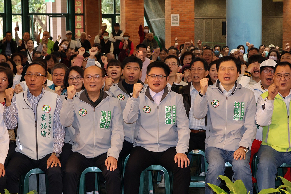 春節走訪50多間宮廟　林國漳：深刻感受鄉親對「光復宜蘭」的殷切期待 7