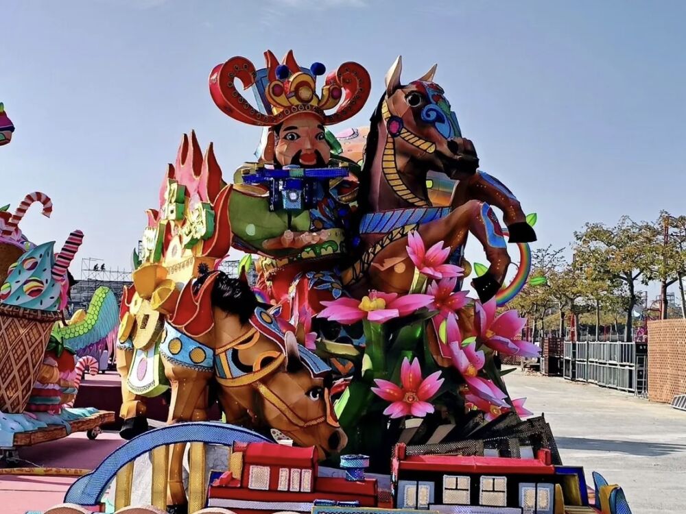 花監「財神駕馬」奪台灣燈會優等　黃敬謀：象徵生命價值的重生 19