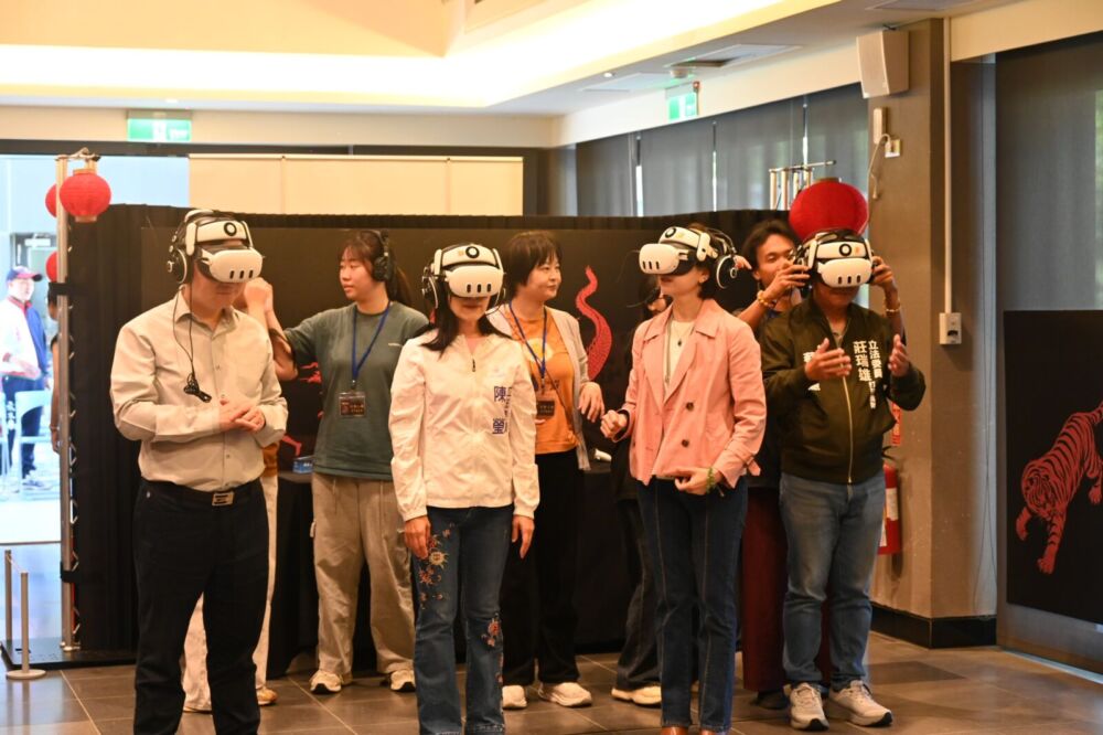 台東美術館以沉浸科技慶元宵　王志輝邀民眾體驗 7
