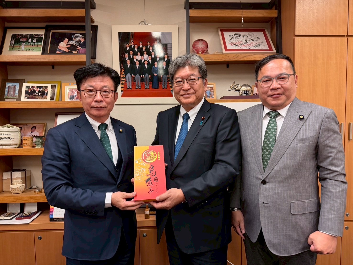 郭國文、王義川拜會日國土交通省副大臣　深談「人本交通」政策 3