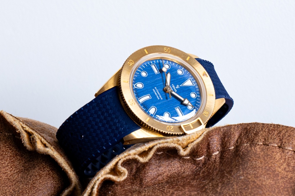 專為專業潛水需求而生 法國YEMA推出限量青銅腕錶 8 CNEWS204260304a10