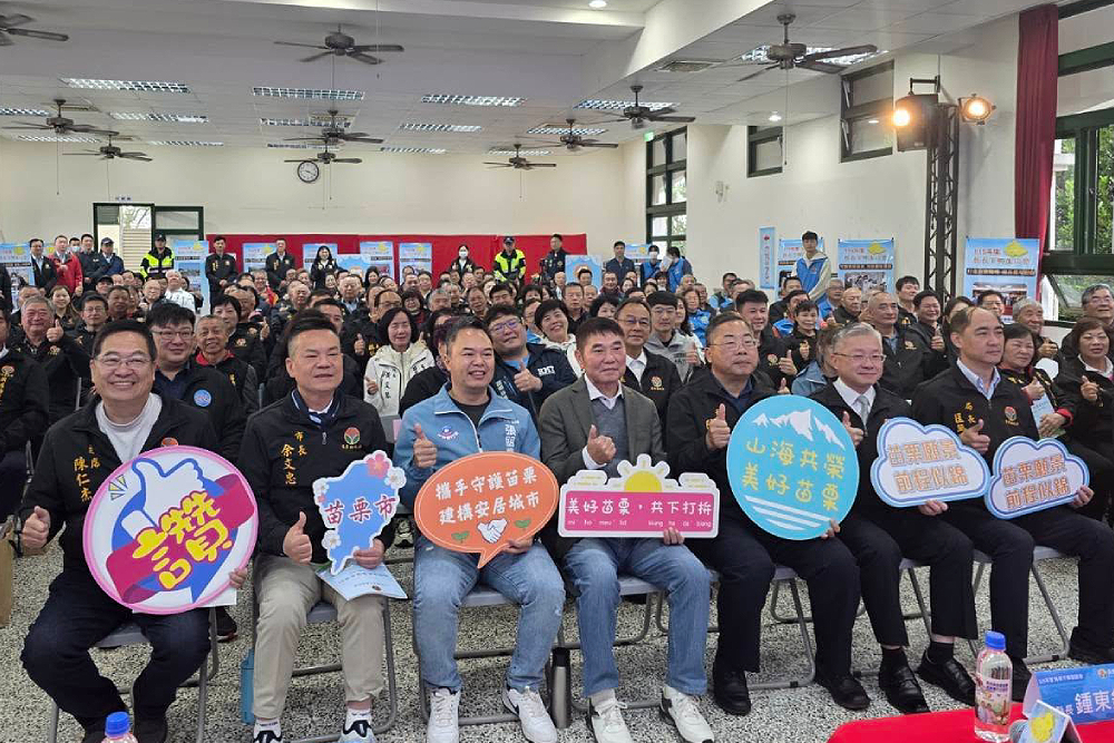 鍾東錦6場下鄉座談拚建設　余文忠：縣市一家親成強力引擎 11