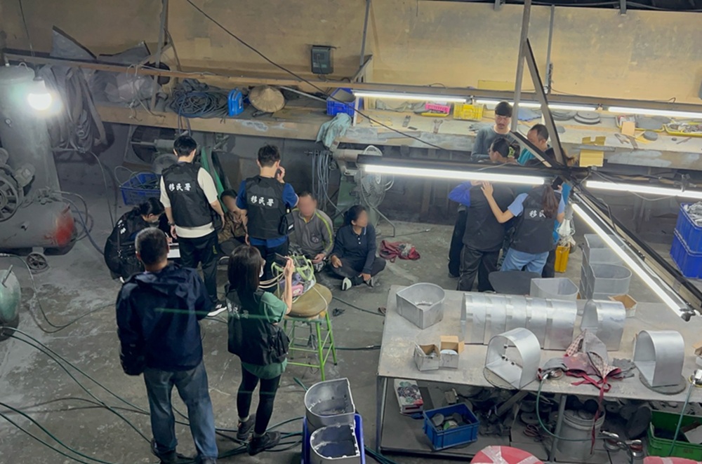 罰不怕　新北工廠二度僱用非法外籍移工查獲15人