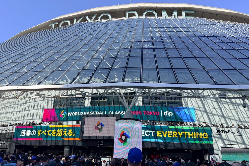 卓榮泰低調赴日為台灣隊加油　郭國文曝這2人是促成關鍵