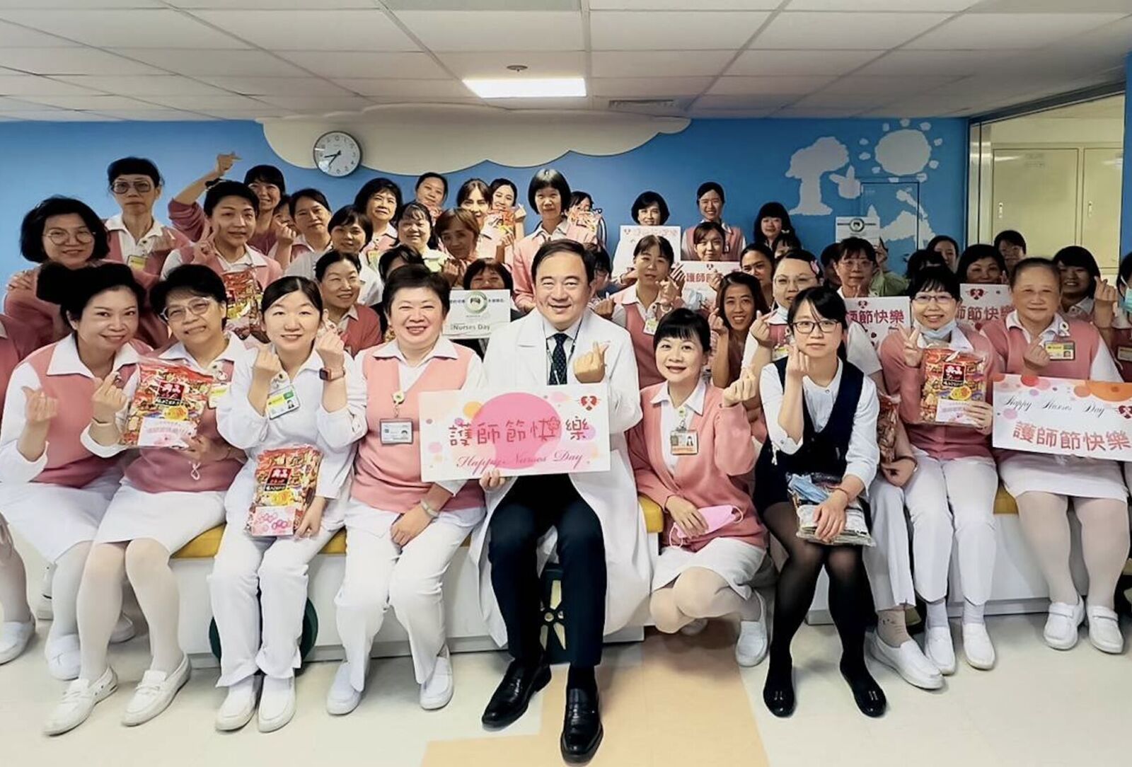 加薪還不夠!打造醫護友善職場 大醫院招待看棒球、員工餐只20元 7 加薪還不夠!打造醫護友善職場 大醫院招待看棒球、員工餐只20元 6