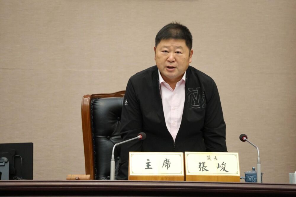 花蓮縣府總預算陷僵局　張峻強調「從未拒審」 3