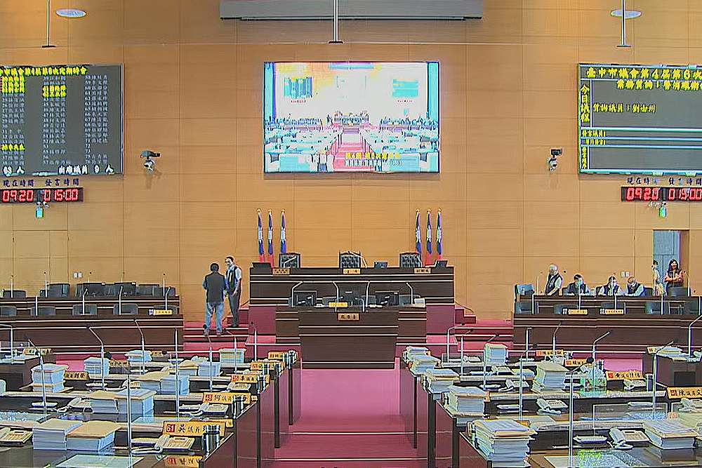 台中市議員藍綠白多區激戰　3月底成民調黃金周