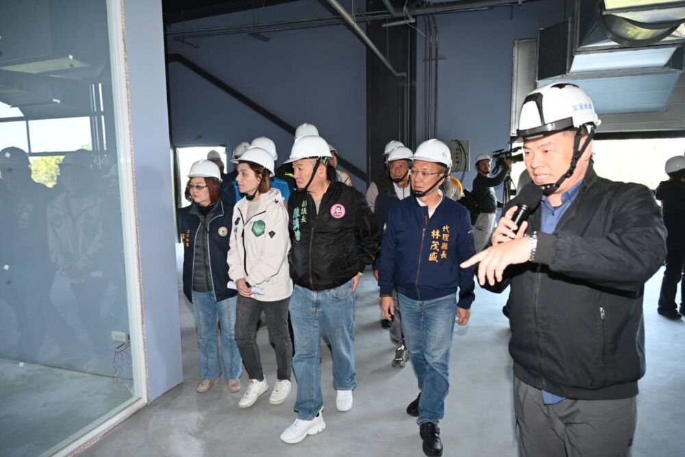 林茂盛、陳漢鍾視察「全民運動館」　預計115年6月完工 11