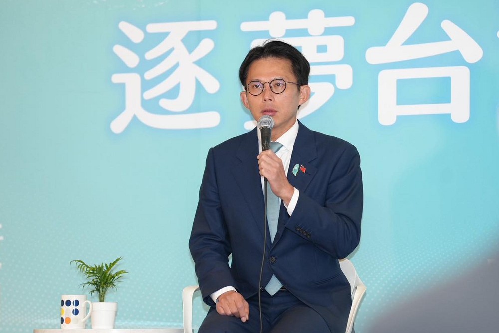 網友抓包吃播有衛生問題　黃國昌又遭爆新北選戰行程排不出 17