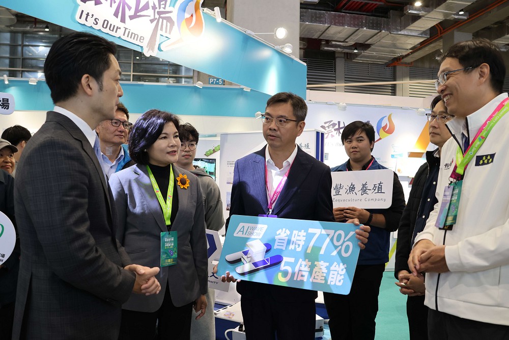 雲林縣府5連霸智慧城市獲獎　張麗善：「農業台積電」為核心概念轉型