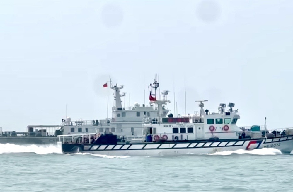 中國海警船趁濃霧編隊突擾金門　雷達鎖定海巡艇強勢驅離