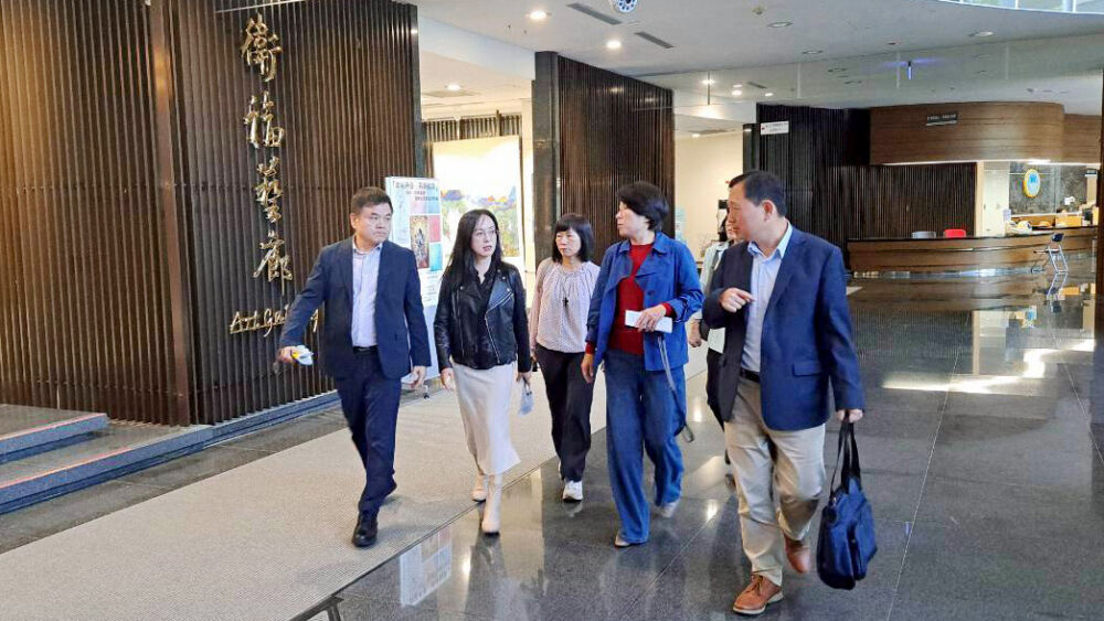 陳瑩、莊瑞雄偕饒慶鈴拜會中央2部會　爭取調整地方計畫補助比例 13