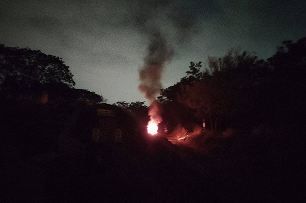 躲公墓區燒電纜　警十面埋伏當場壓制48歲男涉竊