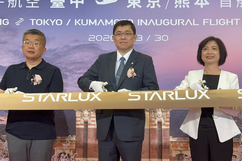 星宇航空今起台中直飛東京、熊本　何欣純籲市府完善機場交通門戶計畫