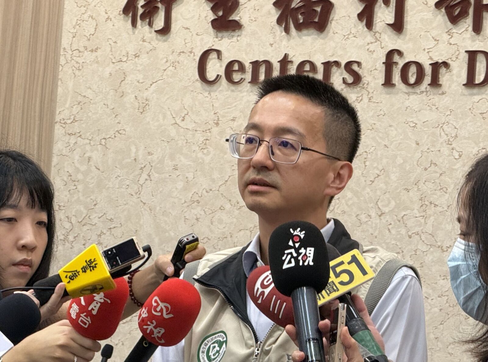 B流感肆虐占比飆7成！   國小童就醫三次爆「複視」已重症