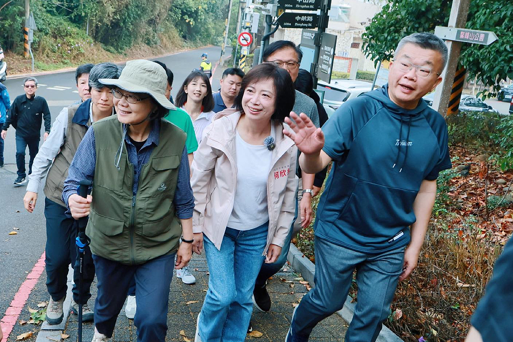 蔡英文讚何欣純「使命必達」　陳俞融：台中隊早準備好了 13