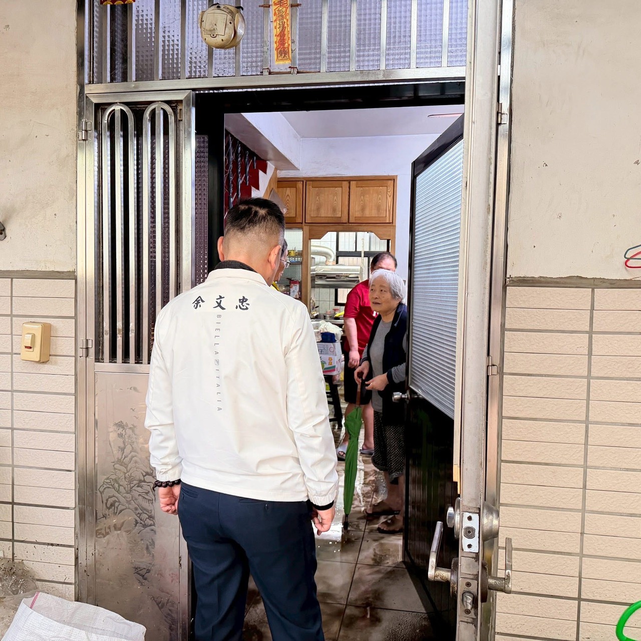 苗栗縣府攜手公所加速救助　拍板淹水補助最高2萬元 9