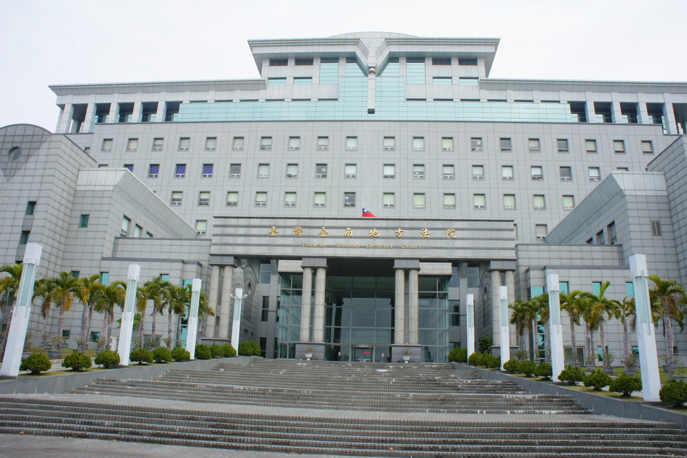 建築工地拉野屎遭阻　暴力男安全帽襲工程師遭判拘役40天