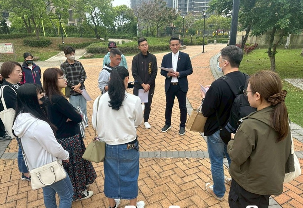 淡水公23輕軌公園升級　陳偉杰推全齡化、安全無障礙一次到位