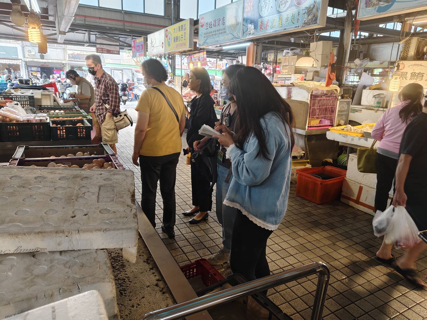 春捲爆食安問題　雄檢會同衛生局到場調查