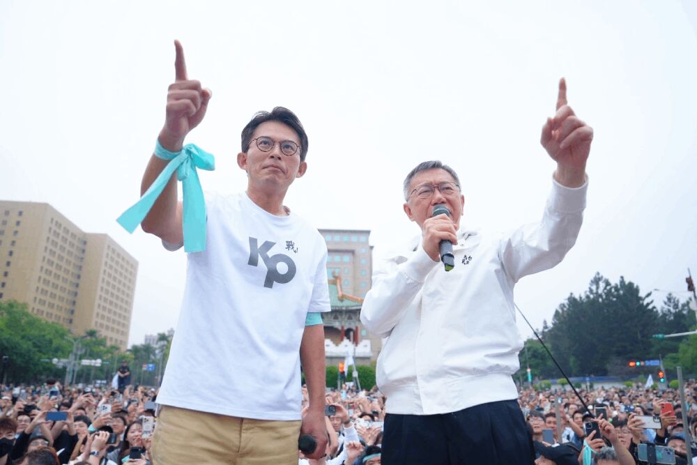 照片來源：黃國昌臉書