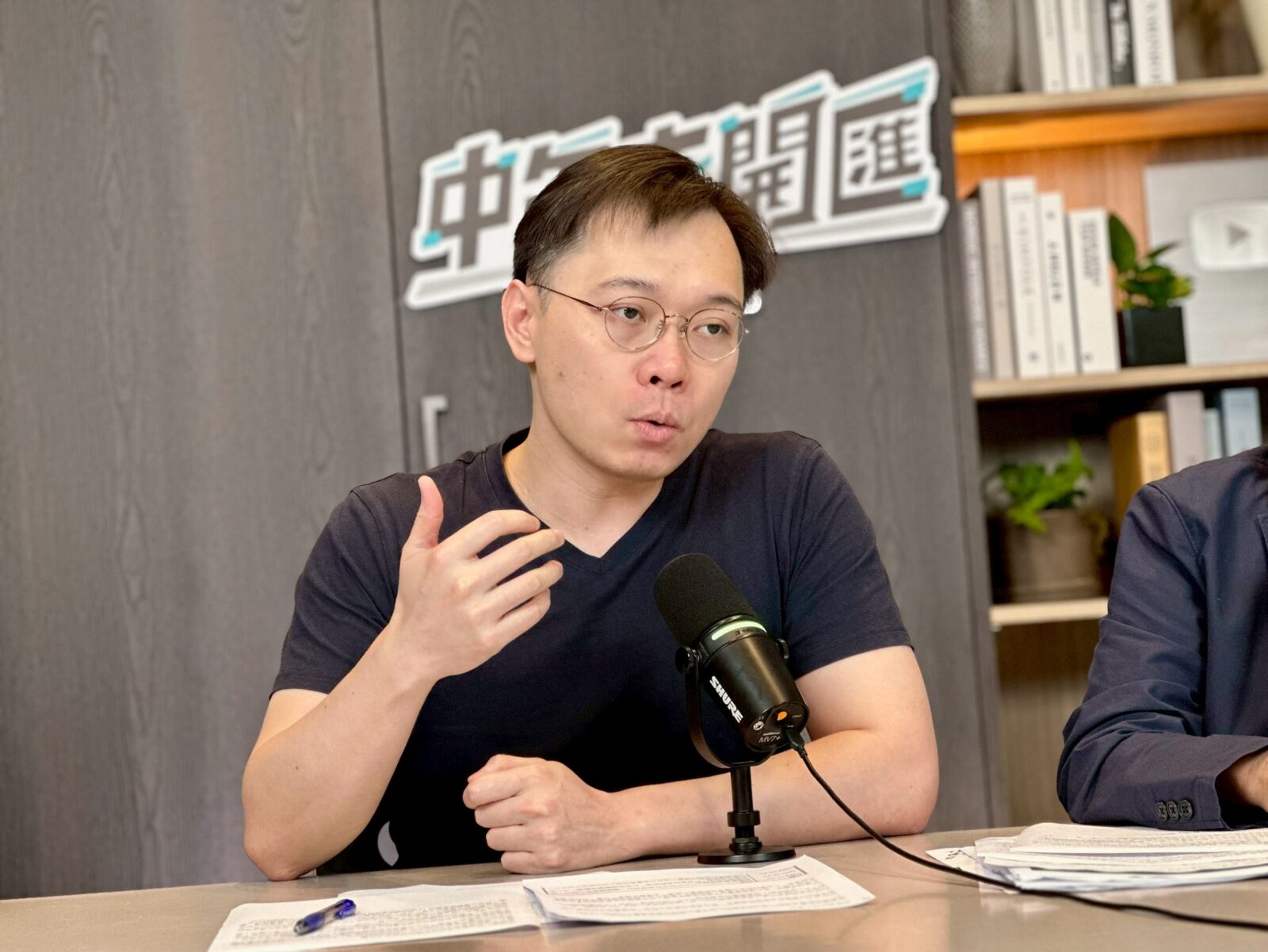 中午來開匯／王世堅、朱立倫皆觸及「非碳家園」　黃士修籲藍白修《環境基本法》回應能源議題