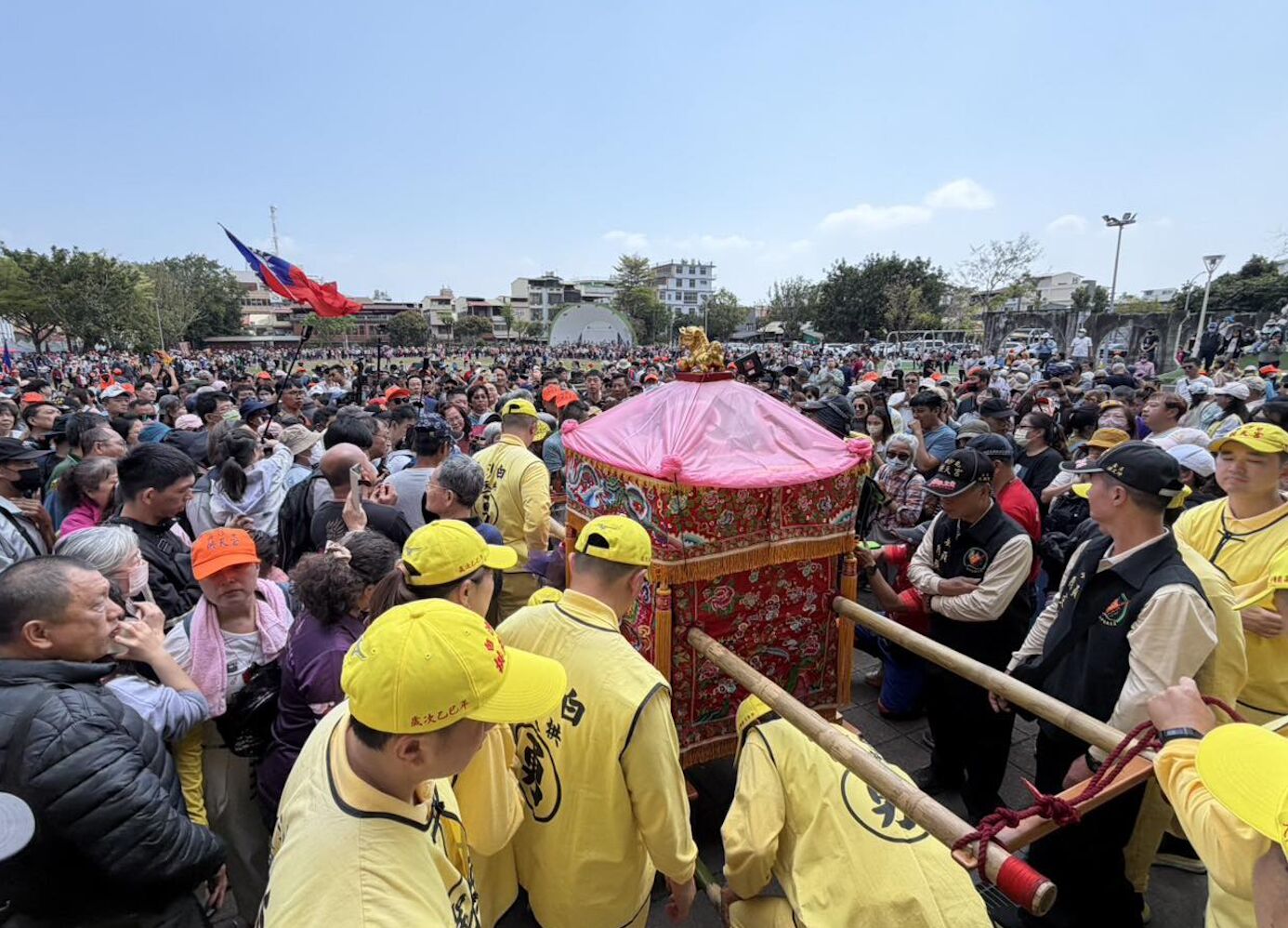 白沙屯媽祖將湧46萬人潮 疾管署緊張！發「三大疫情」警示 7