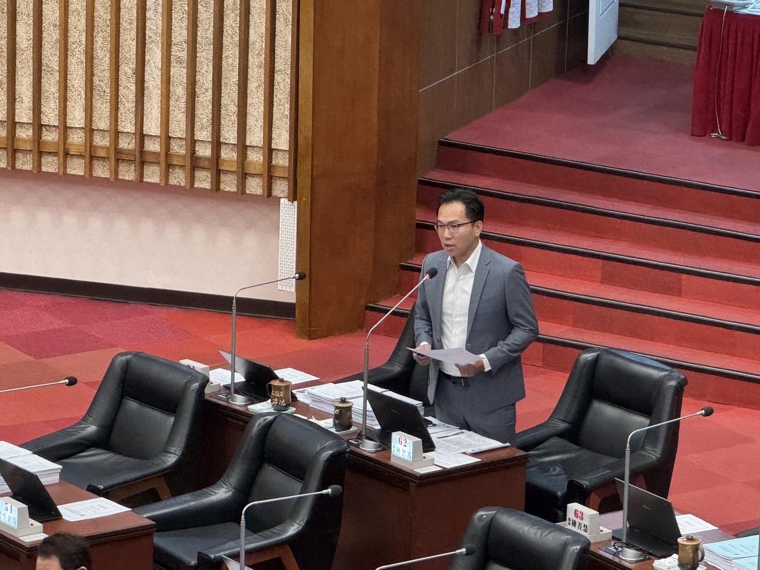 瀝青存量恐讓高雄陷路平危機　林智鴻籲：市府寬列預算妥善應變