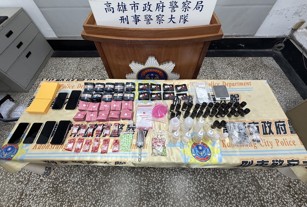 草叢埋毒小蜜蜂補貨　警破販毒集團逮5人