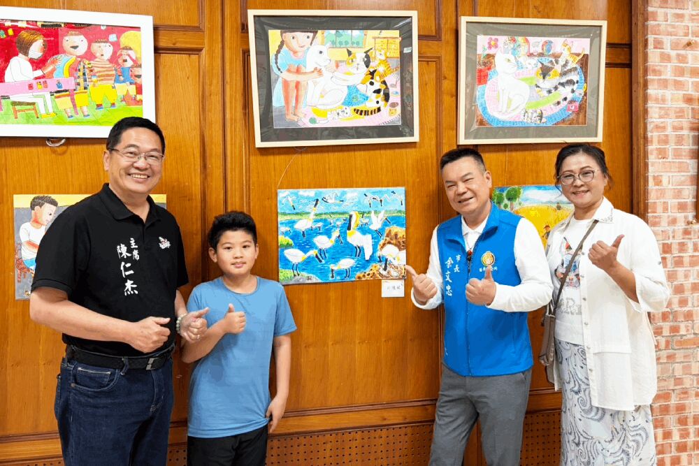 花葉琴聲藝文展演苗栗登場　余文忠感謝師生深耕山城藝術