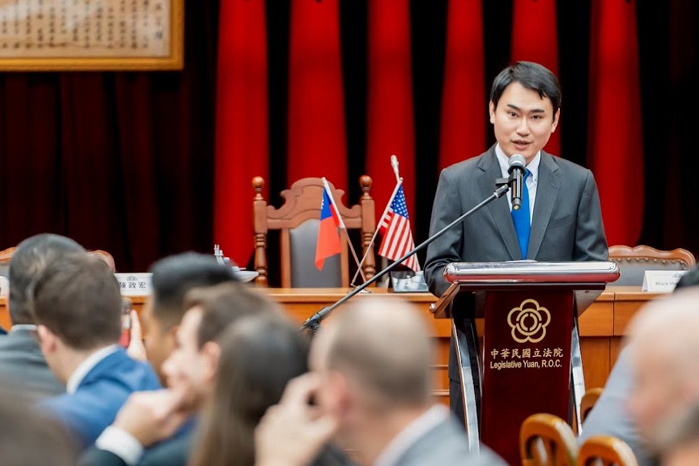 巴西駐台代表引藍營說法稱「台灣是中國一部分」　陳冠廷譴責扭曲現狀