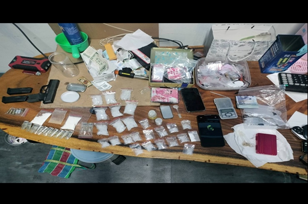 溯源破毒品分裝場　逮49歲男起獲槍枝子彈及喪屍菸油