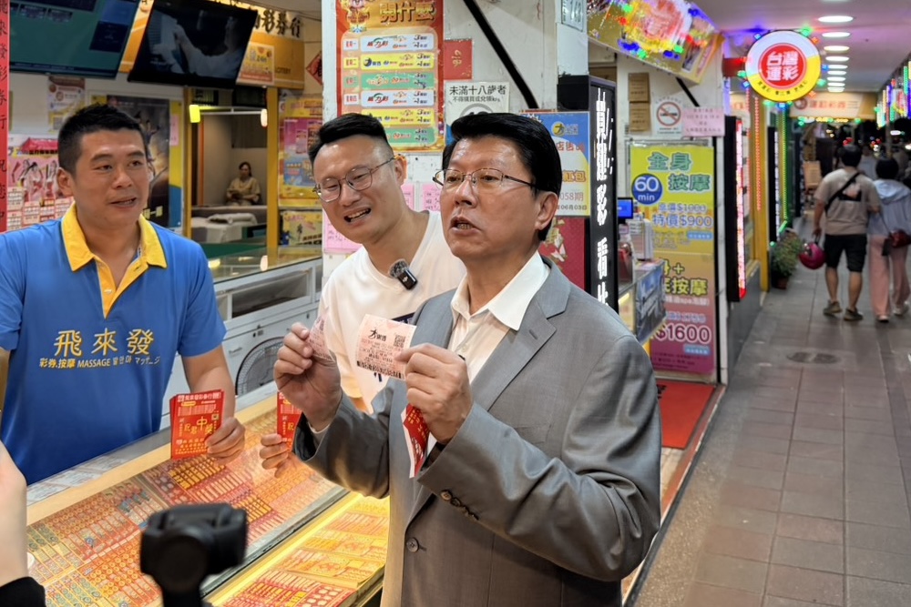 謝龍介跨區力挺展現高氣　林揚庭誓言重現夜市榮景「找回士林人精神」