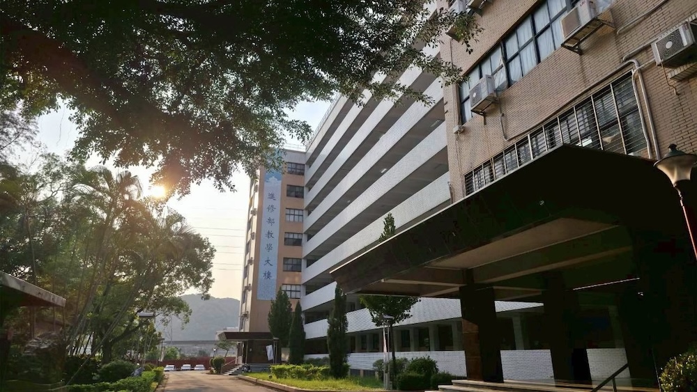 一圓法律夢翻轉人生　輔大法律學系進修學士班招生開跑