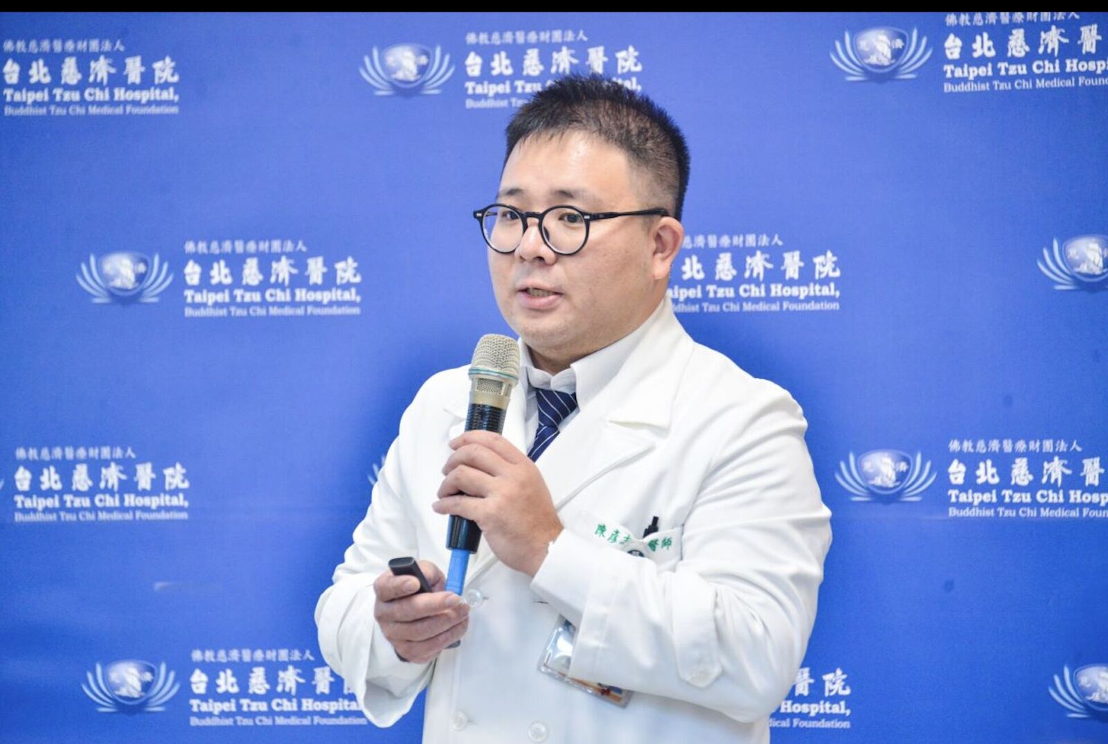 胃不適當成小毛病拖到「空腹時劇痛」   熟男竟已癌前病變