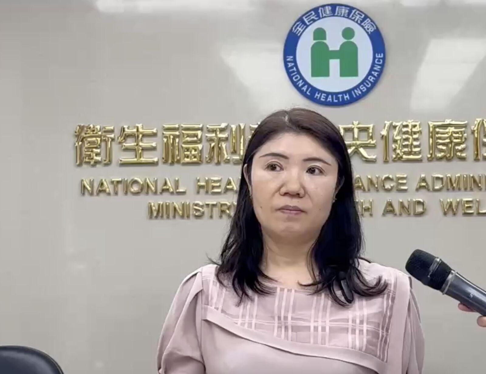 首例中配考進健保署   碰不到機敏資料！健保署：只安排庶務