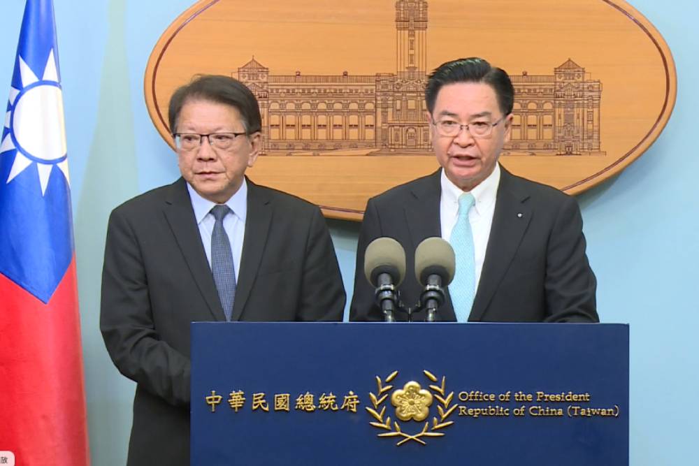 【雁默專欄】是啊 你出不了島你活該 3