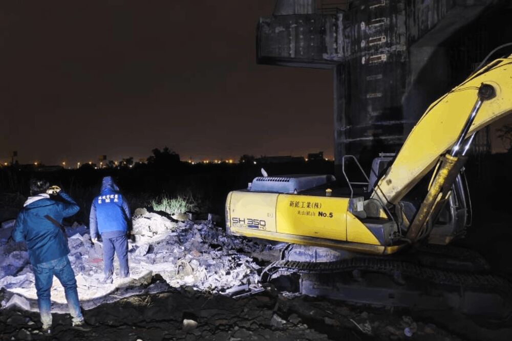 環境管理署中區中心瓦解環保犯罪網　全台查扣68部重型機具