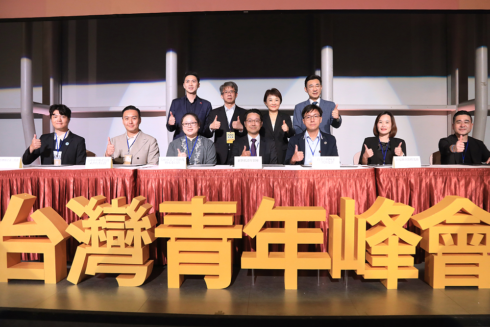 台中「輕稅簡政」友善企業投資　盧秀燕、江啟臣同聲：團體戰搶攻全球