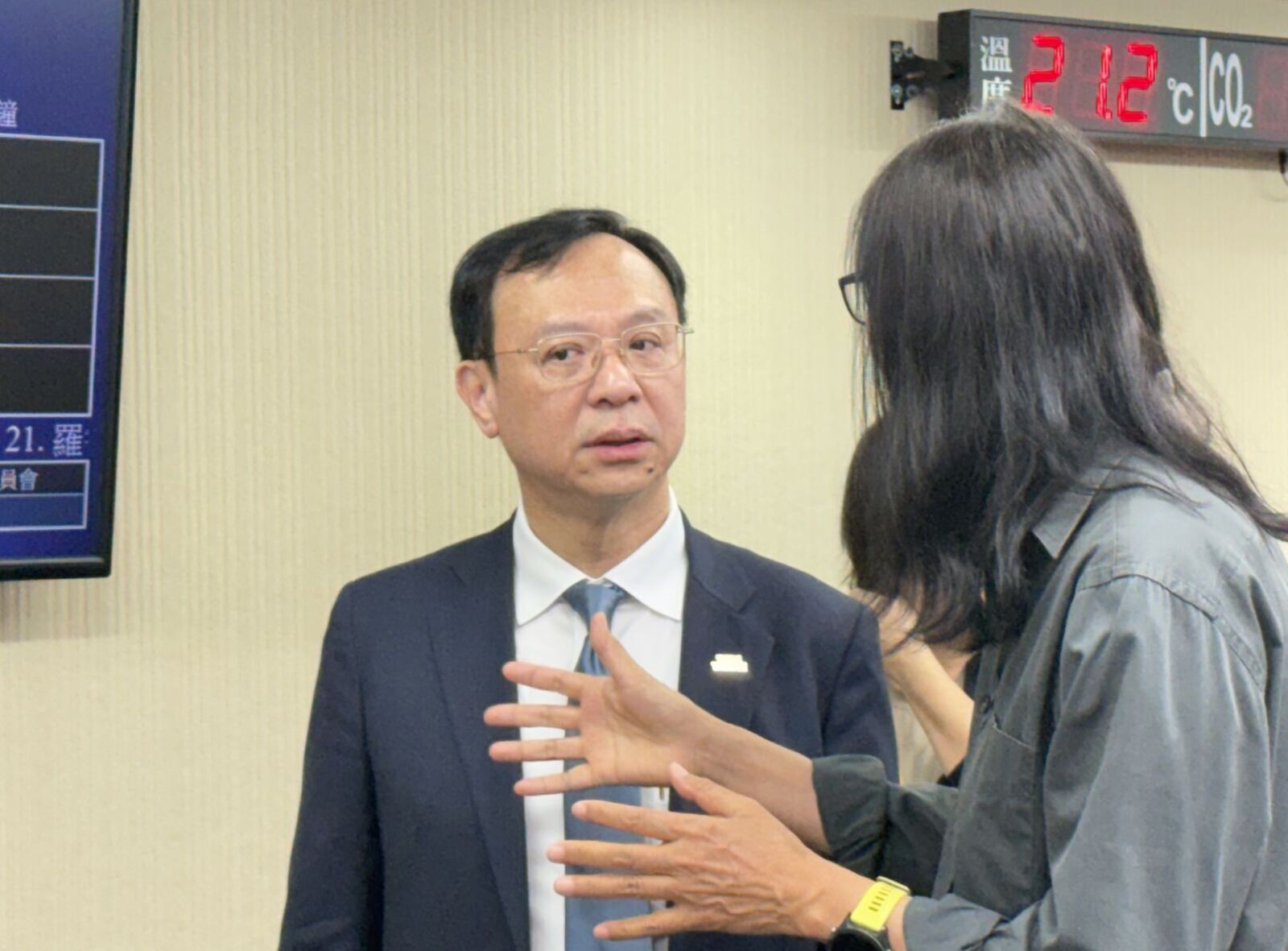 「社工是在救死扶傷」   衛福部長表態：民刑事責任應比照醫事人員