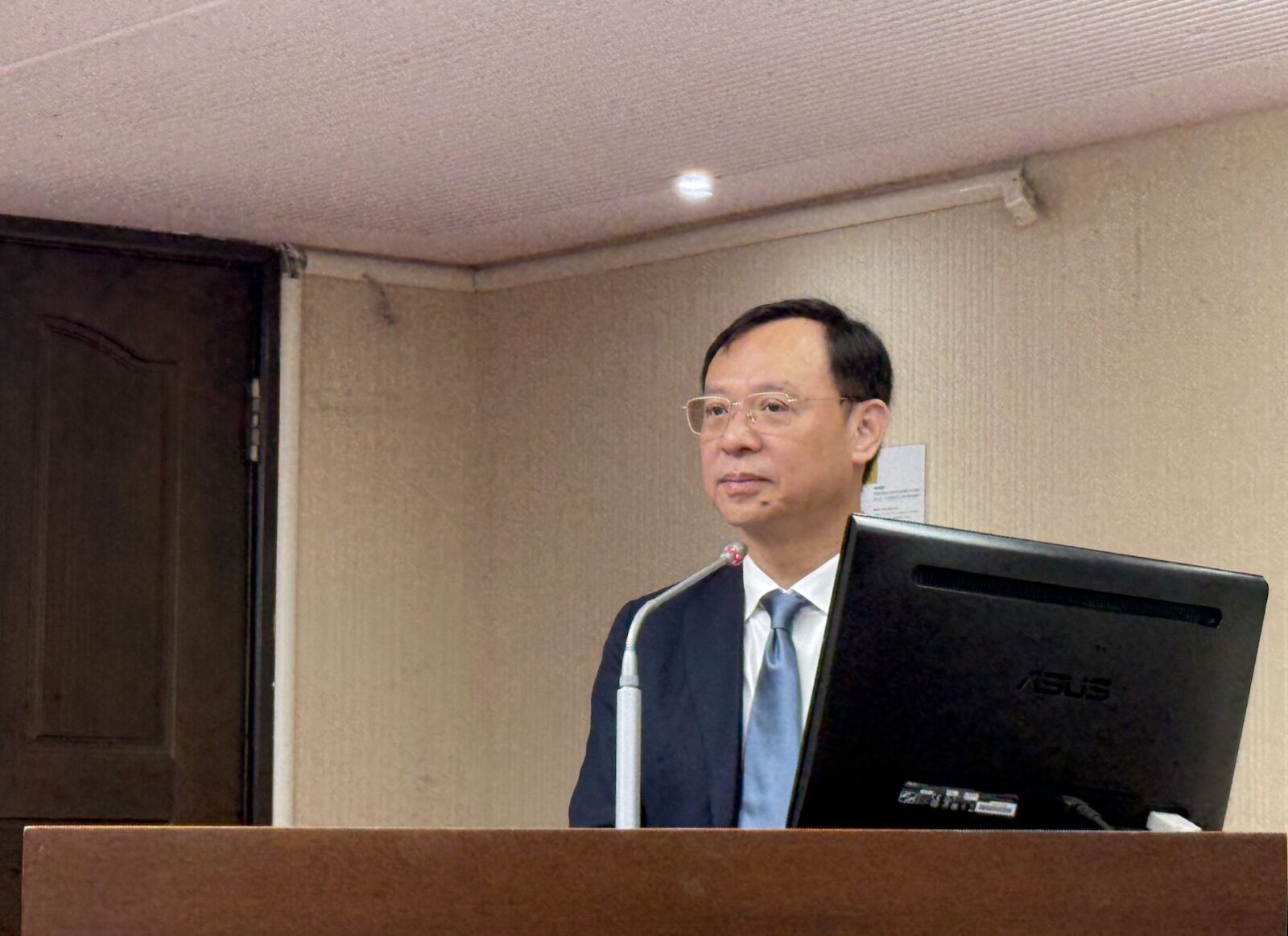 發芽馬鈴薯能吃？石崇良噤聲   立委翻出「食藥署舊文」打臉