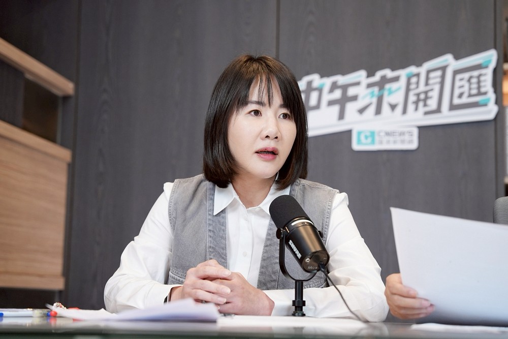 中午來開匯／籲蕭景田不要代表謝家長輩發言　謝衣鳳：不要介入我的生涯規劃 27