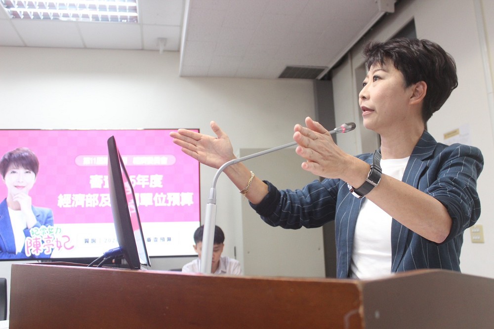 水情告急！曾文白河水庫蓄水率跌破18%　陳亭妃籲經濟部發揮珍珠串計畫最大效 3